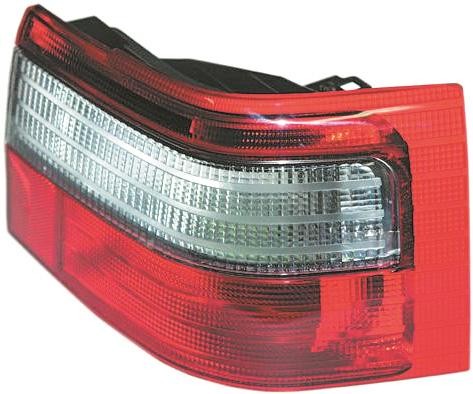 Фонарь задний правый наружный 12 В