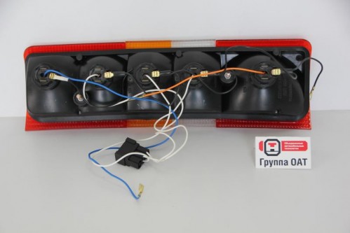 Фонарь задний левый 12 В