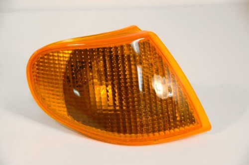 Указатель поворотов передний правый 12 В