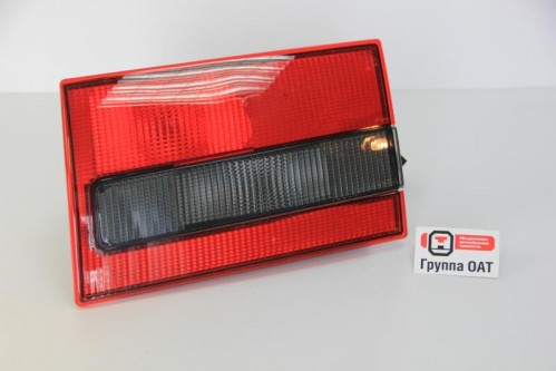 Фонарь задний правый 12 В