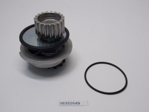 Насос - помпа системы охлаждения ДВС 96352649 DAEWOO
